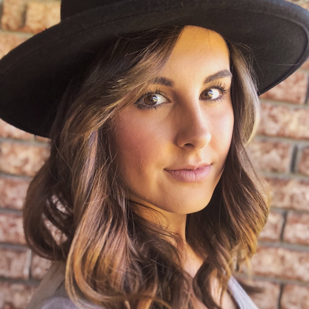 Meet your Posher, Madison
